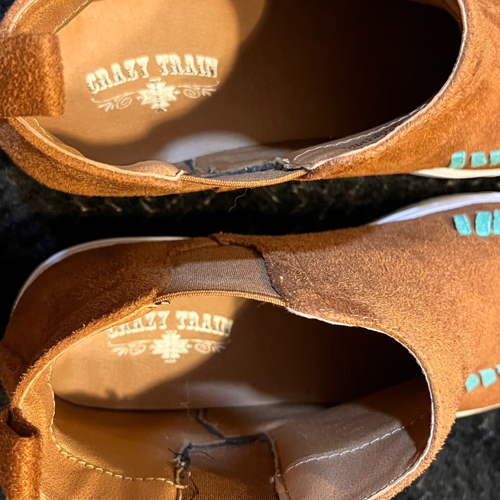Crazy Train Brown and Torquiose Big and Stitch Kicks SZ 10 - Picture 7 of 7